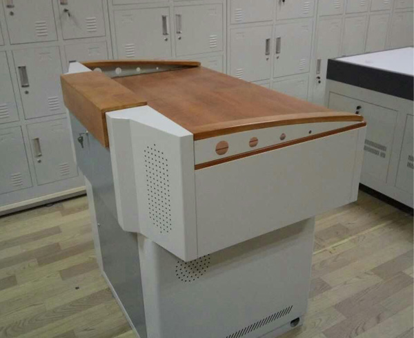 多媒体讲台